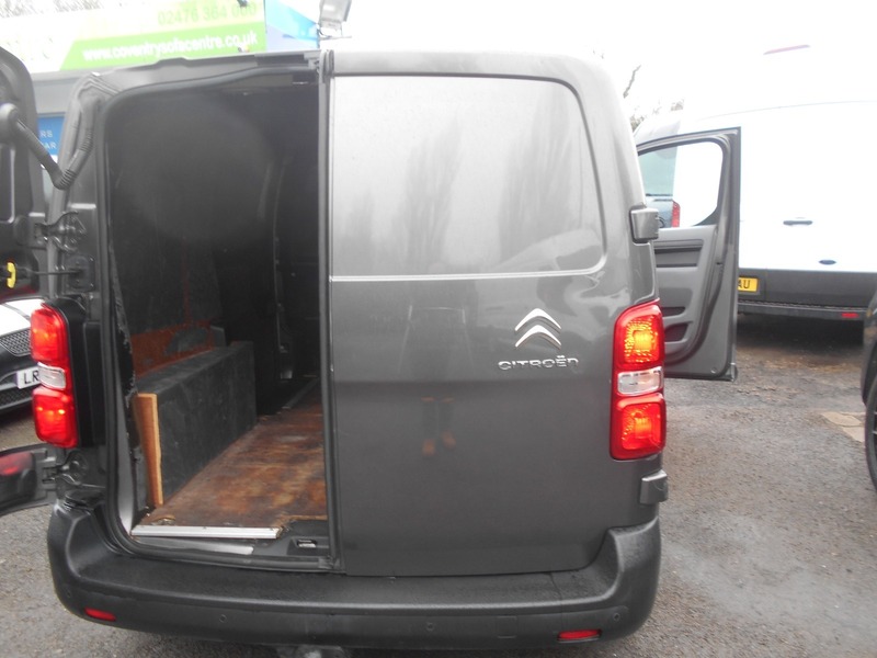 Used Citroen Dispatch 2017 for sale - 77547949: Photo 19