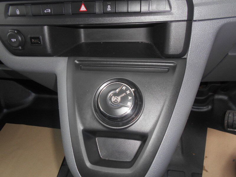 Used Citroen Dispatch 2017 for sale - 77547949: Photo 33