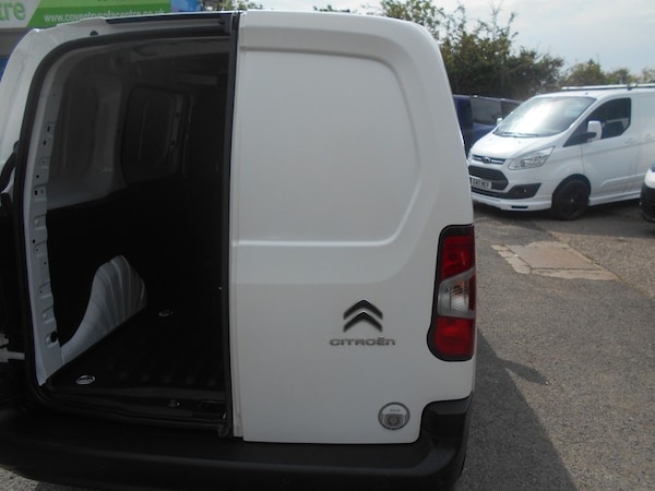 Used Citroen Berlingo 2019 for sale - 74942418: Photo 20