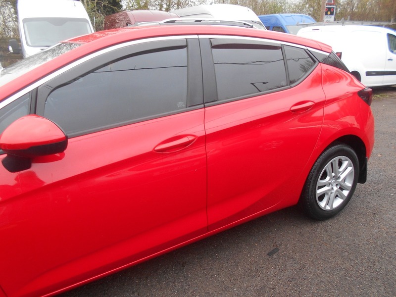 Used Vauxhall Astra 2015 for sale - 76686865: Photo 12