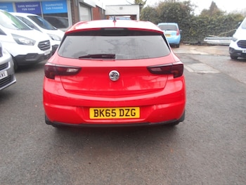 Used Vauxhall Astra 2015 for sale - 76686865: Photo