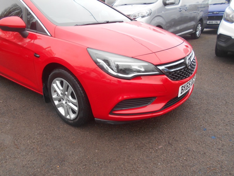 Used Vauxhall Astra 2015 for sale - 76686865: Photo 5