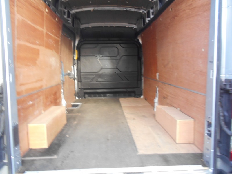 Used Ford Transit 2015 for sale - 76758777: Photo 18