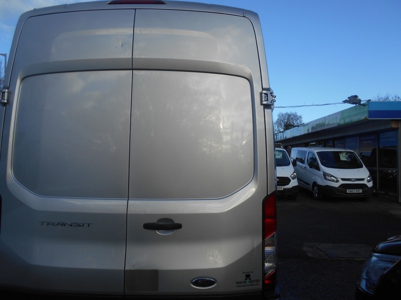 Used Ford Transit 2015 for sale - 76758777: Photo 21