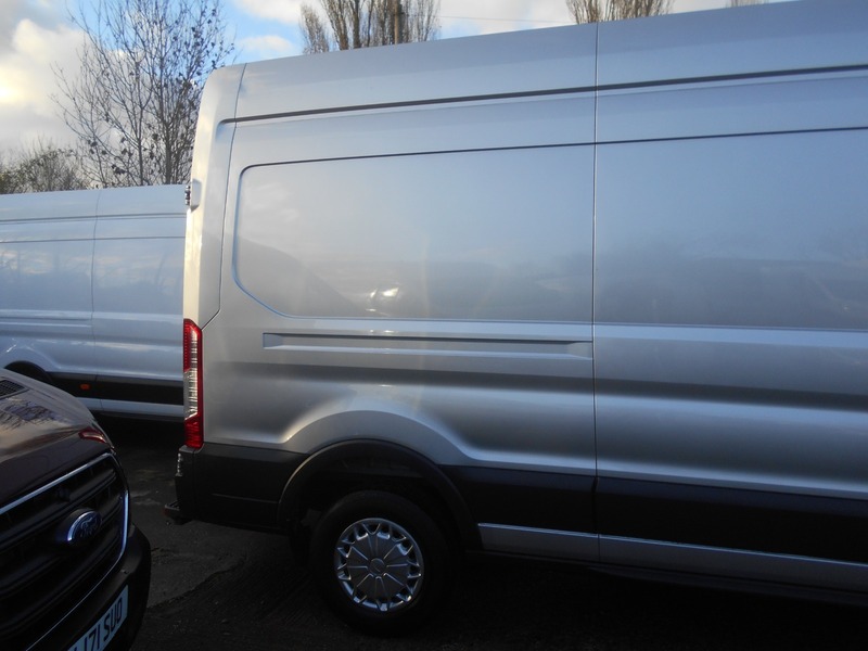 Used Ford Transit 2015 for sale - 76758777: Photo 9