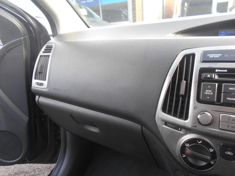 Used Hyundai i20 2013 for sale - 77668098: Photo 31