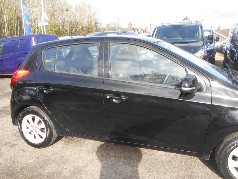 Used Hyundai i20 2013 for sale - 77668098: Photo 7