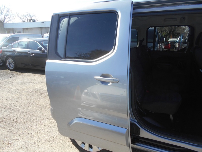 Used Vauxhall Combo Life 2020 for sale - 78145663: Photo 10