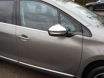 Used Peugeot 2008 2015 for sale - 69945729: Photo