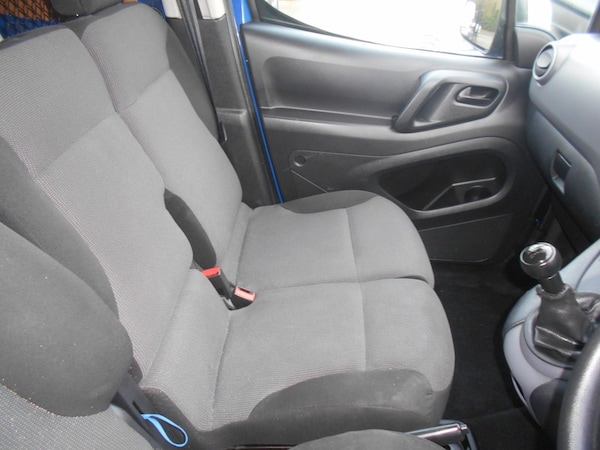 Used Peugeot Partner 2017 for sale - 76029825: Photo 19