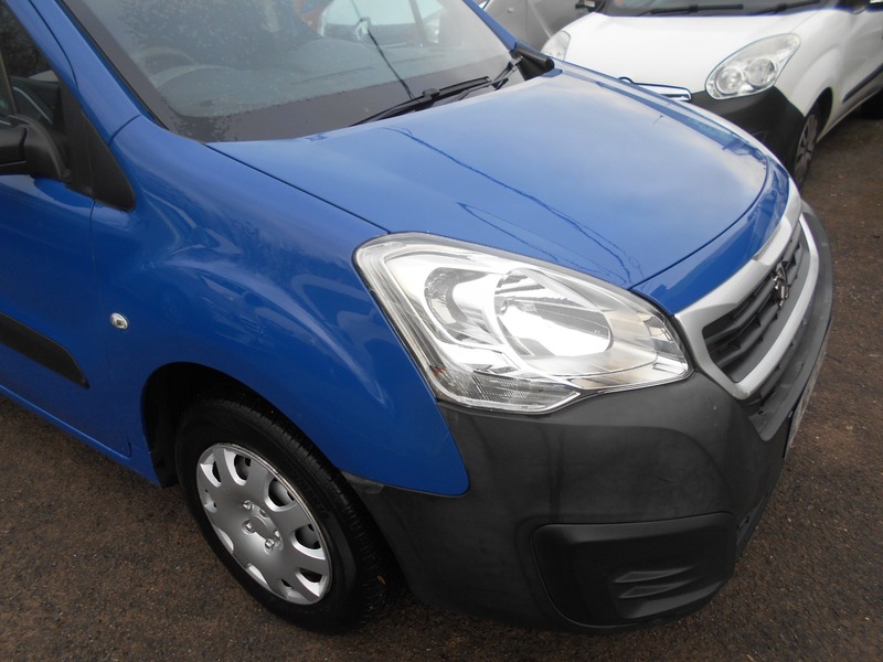 Used Peugeot Partner 2017 for sale - 76029825: Photo 5