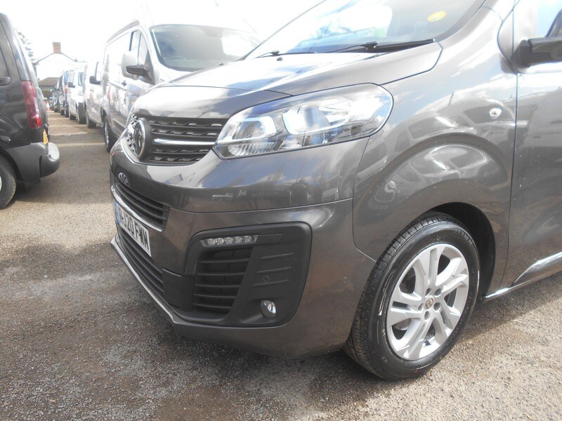 Used Vauxhall Vivaro 2020 for sale - 78083752: Photo 12