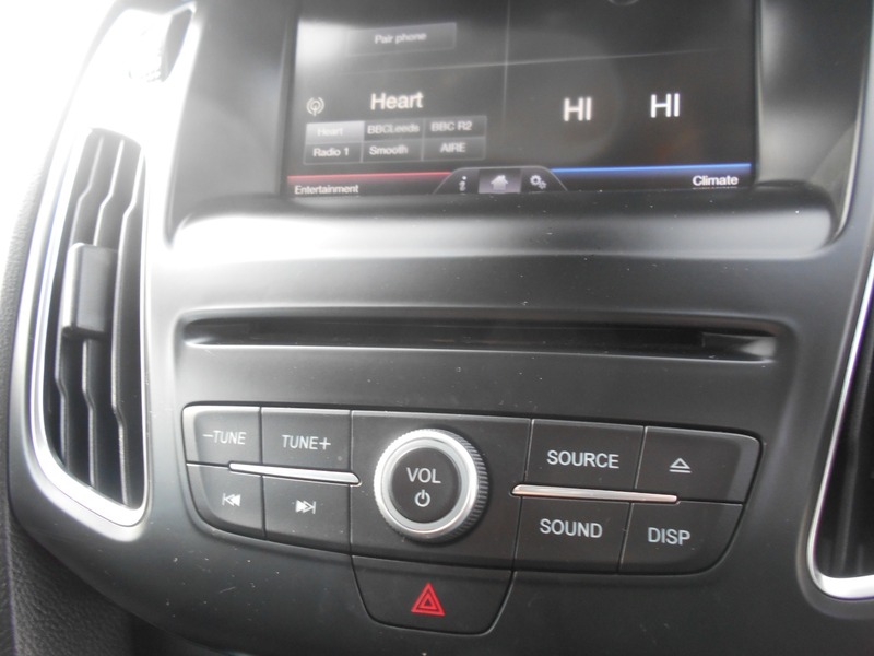 Used Ford Focus 2015 for sale - 76040068: Photo 30