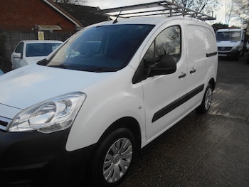 Used Citroen Berlingo 2017 for sale - 77089573: Photo