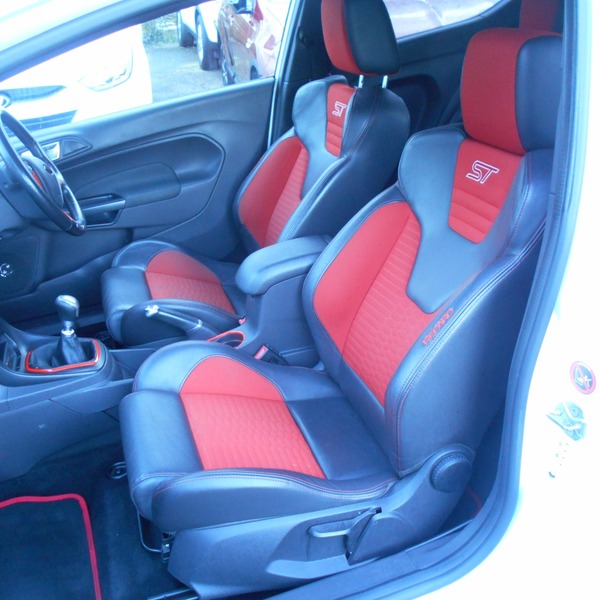 Used Ford Fiesta 2013 for sale - 76029983: Photo 23