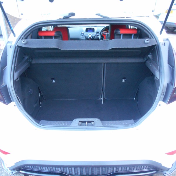 Used Ford Fiesta 2013 for sale - 76029983: Photo 25