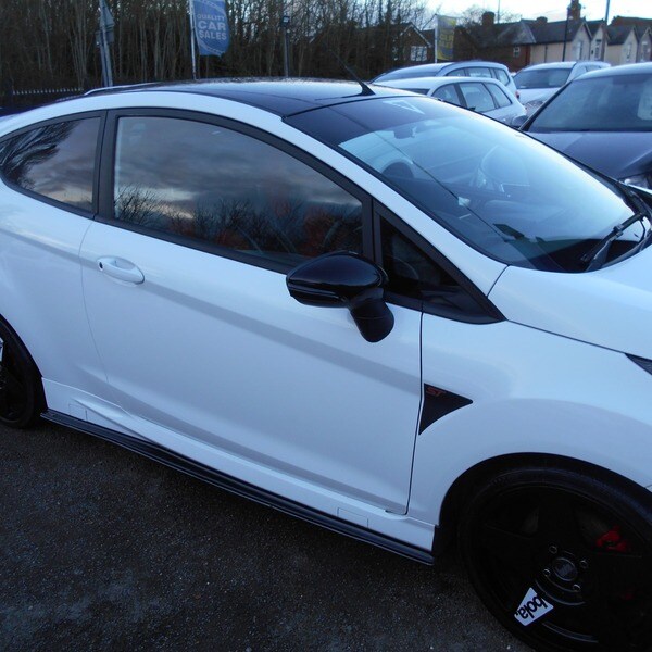 Used Ford Fiesta 2013 for sale - 76029983: Photo 3