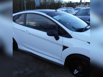 Used Ford Fiesta 2013 for sale - 76029983: Photo