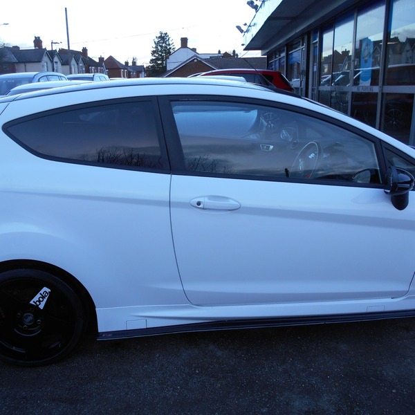 Used Ford Fiesta 2013 for sale - 76029983: Photo 4