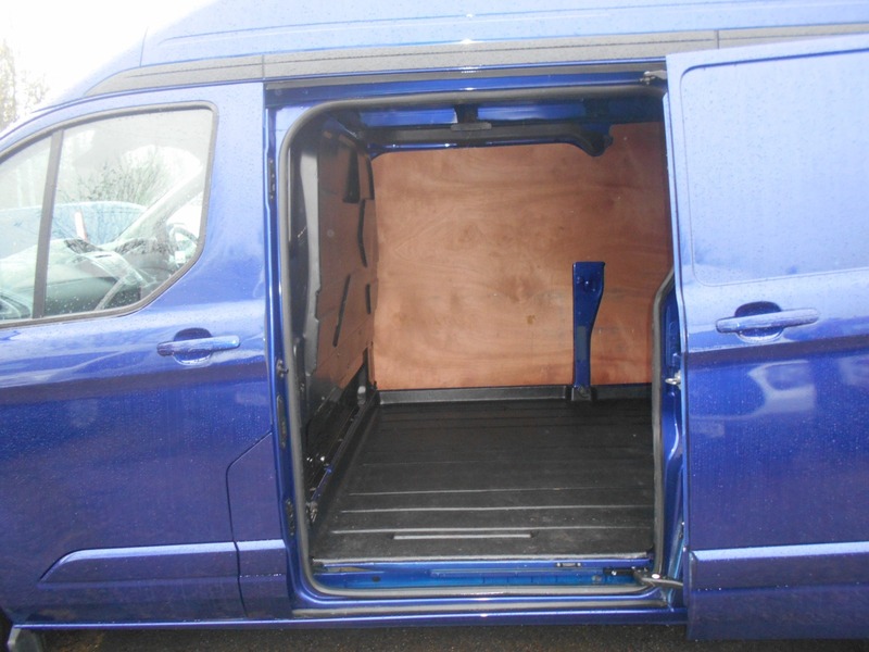 Used Ford Transit Custom 2017 for sale - 77288745: Photo 14