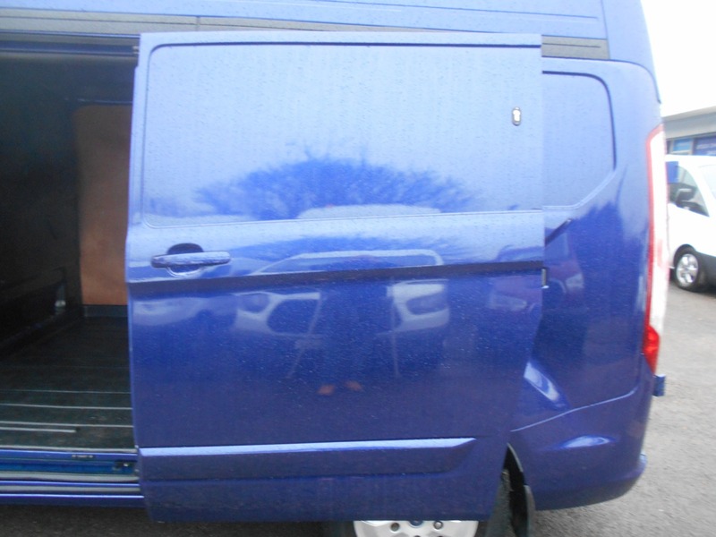 Used Ford Transit Custom 2017 for sale - 77288745: Photo 15