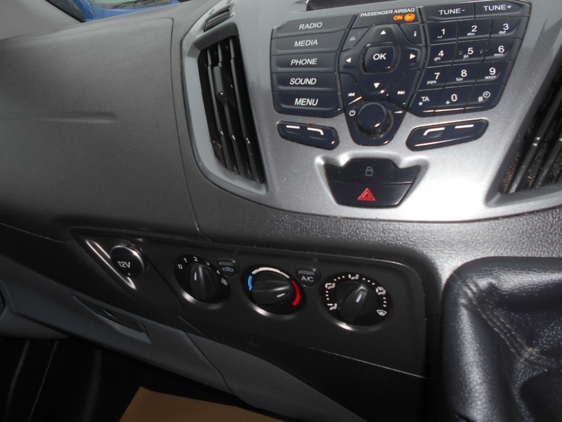 Used Ford Transit Custom 2017 for sale - 77288745: Photo 33