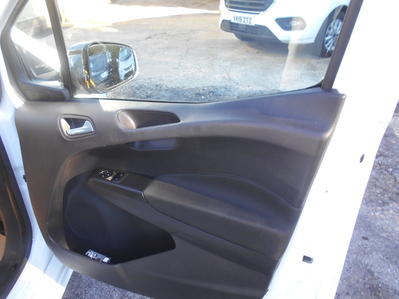 Used Ford Transit Courier 2021 for sale - 76029973: Photo 18