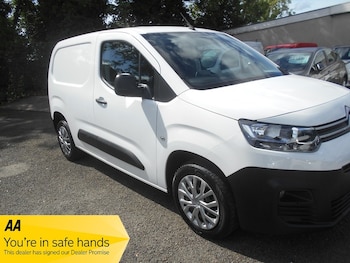 Used Citroen Berlingo 2020 for sale - 78897308: Photo