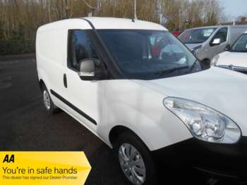 Used Vauxhall Combo 2018 for sale - 69782708: Photo