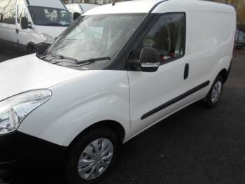 Used Vauxhall Combo 2018 for sale - 69782708: Photo