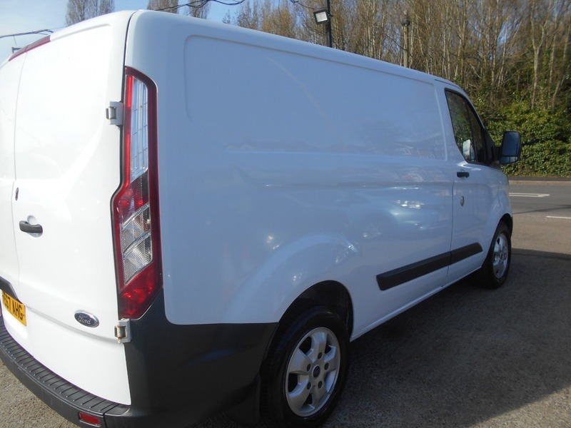 Used Ford Transit Custom 2017 for sale - 77937547: Photo 11