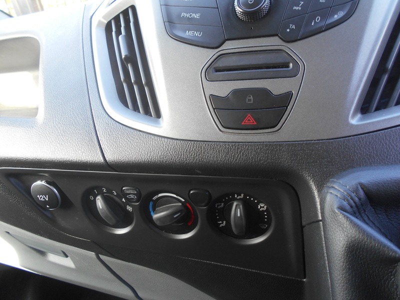 Used Ford Transit Custom 2017 for sale - 77937547: Photo 34