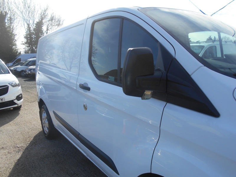 Used Ford Transit Custom 2017 for sale - 77937547: Photo 6