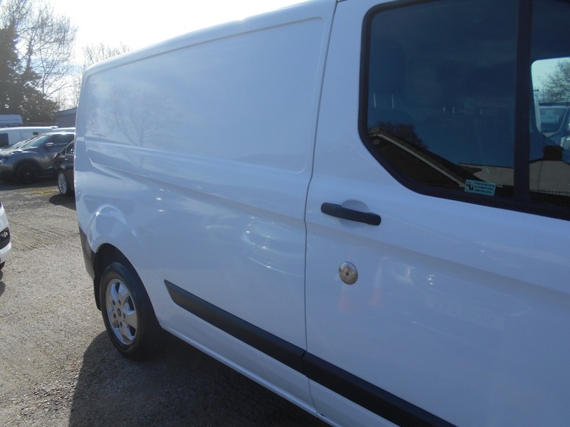 Used Ford Transit Custom 2017 for sale - 77937547: Photo 7