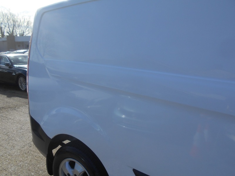 Used Ford Transit Custom 2017 for sale - 77937547: Photo 9