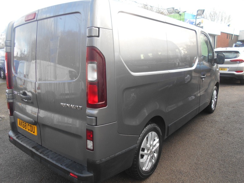 Used Renault Trafic 2018 for sale - 76655603: Photo 10
