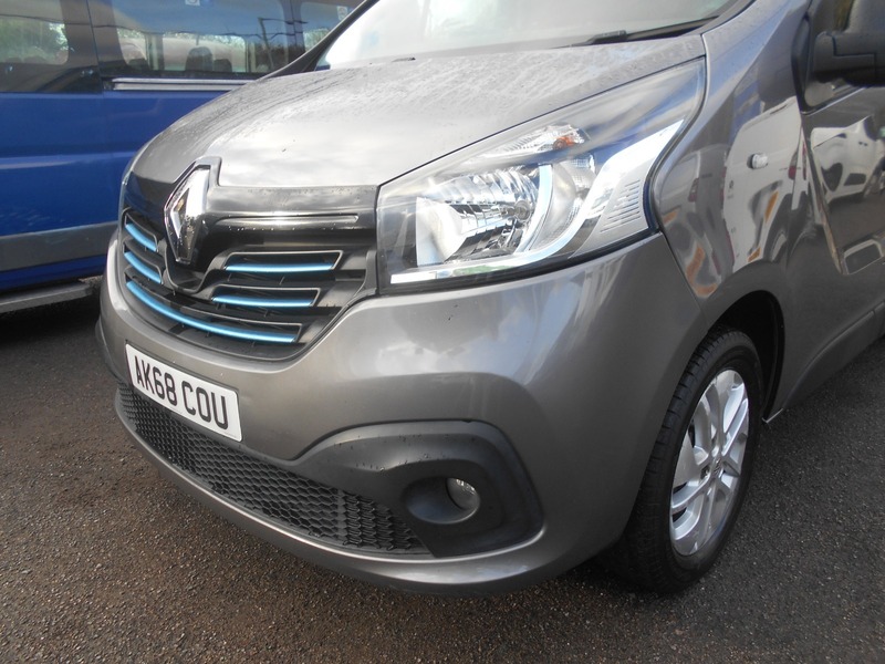 Used Renault Trafic 2018 for sale - 76655603: Photo 11