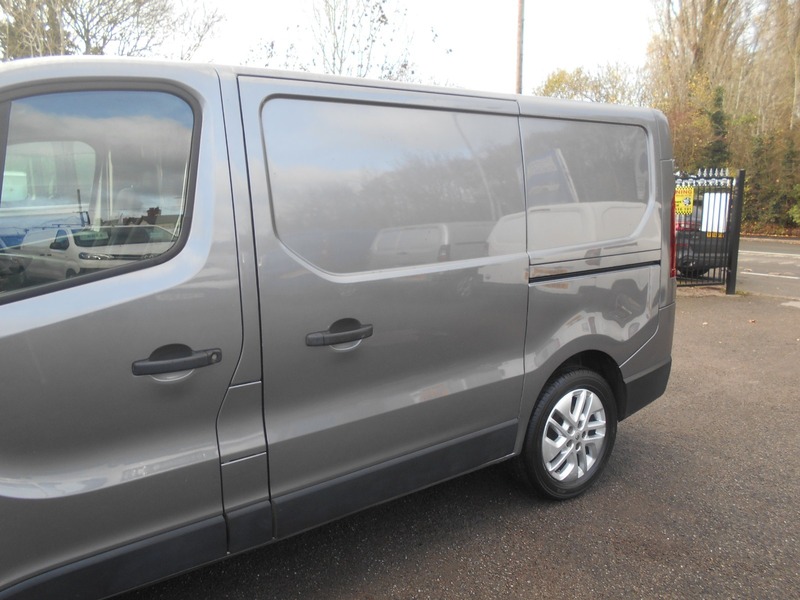 Used Renault Trafic 2018 for sale - 76655603: Photo 13
