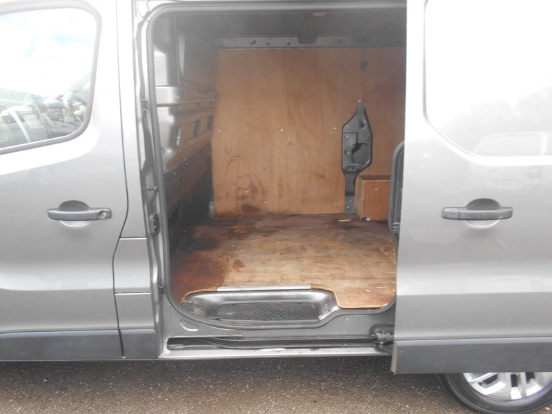 Used Renault Trafic 2018 for sale - 76655603: Photo 14