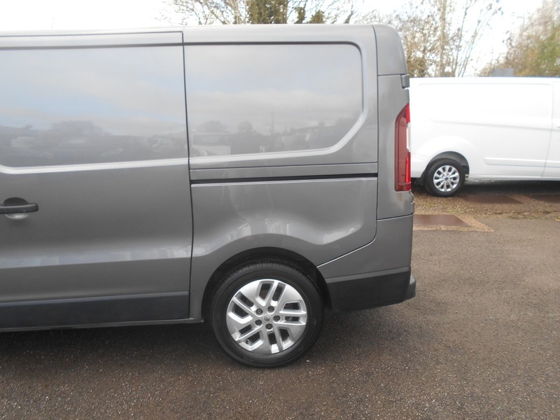 Used Renault Trafic 2018 for sale - 76655603: Photo 16