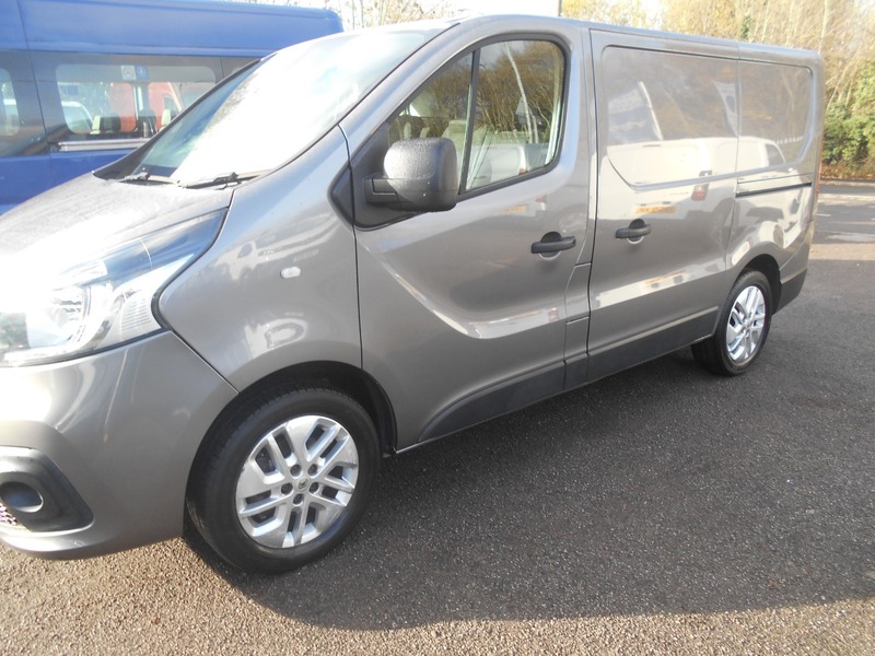 Used Renault Trafic 2018 for sale - 76655603: Photo 3