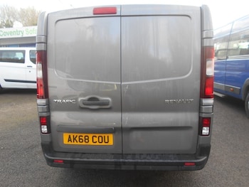 Used Renault Trafic 2018 for sale - 76655603: Photo
