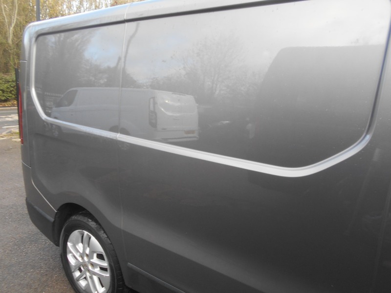 Used Renault Trafic 2018 for sale - 76655603: Photo 8