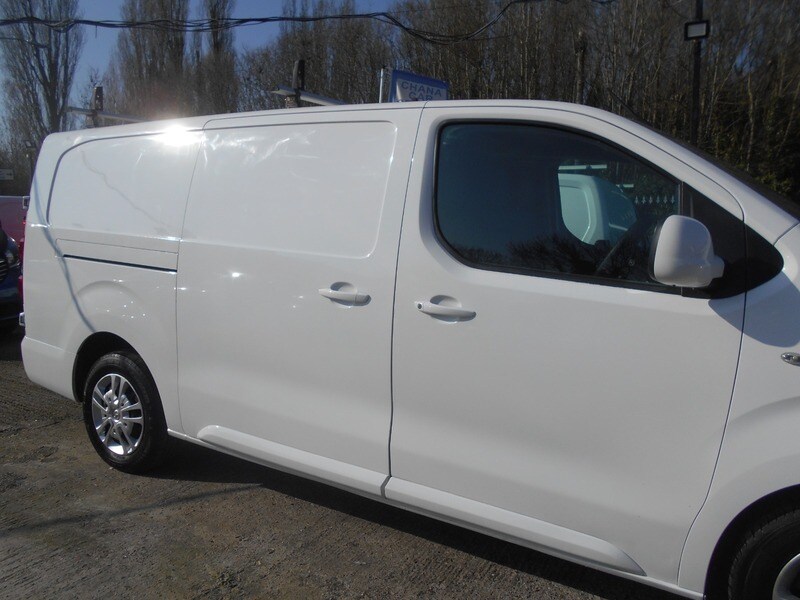 Used Vauxhall Vivaro 2020 for sale - 77749291: Photo 7