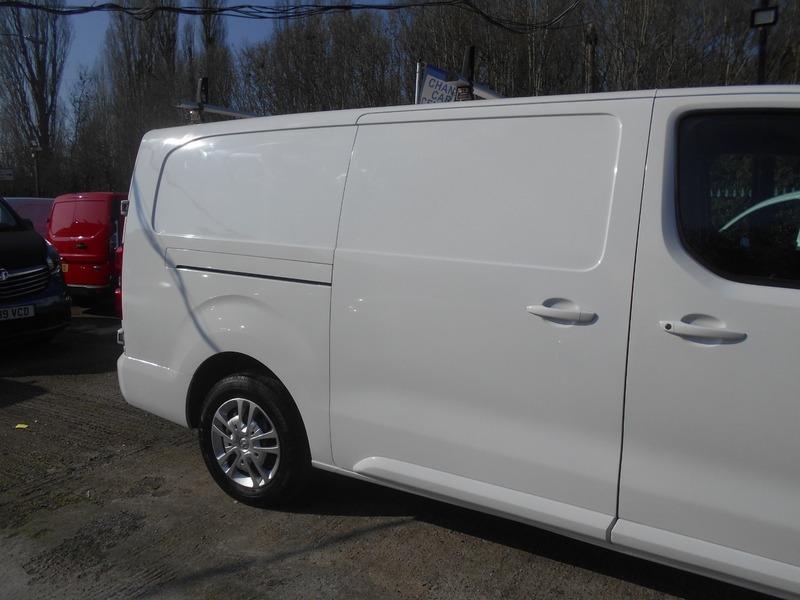 Used Vauxhall Vivaro 2020 for sale - 77749291: Photo 8