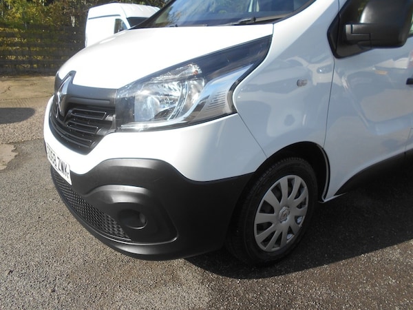 Used Renault Trafic 2018 for sale - 76185868: Photo 11