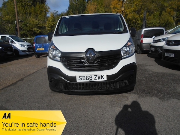 Used Renault Trafic 2018 for sale - 76185868: Photo 1