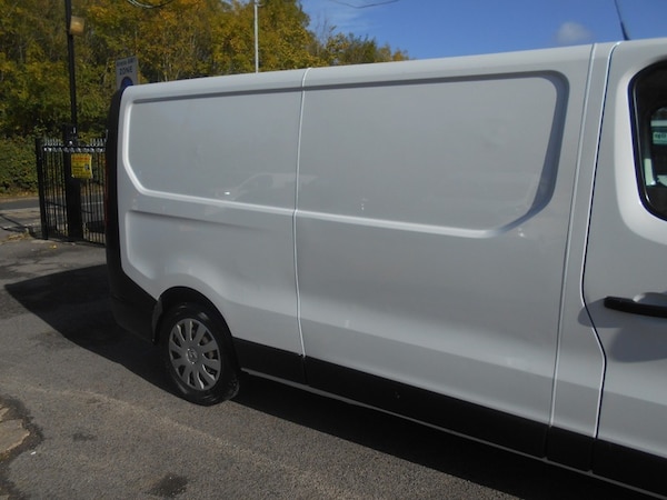Used Renault Trafic 2018 for sale - 76185868: Photo 8