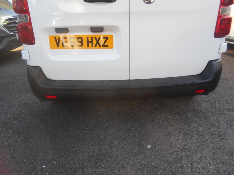 Used Vauxhall Vivaro 2019 for sale - 77089571: Photo 22