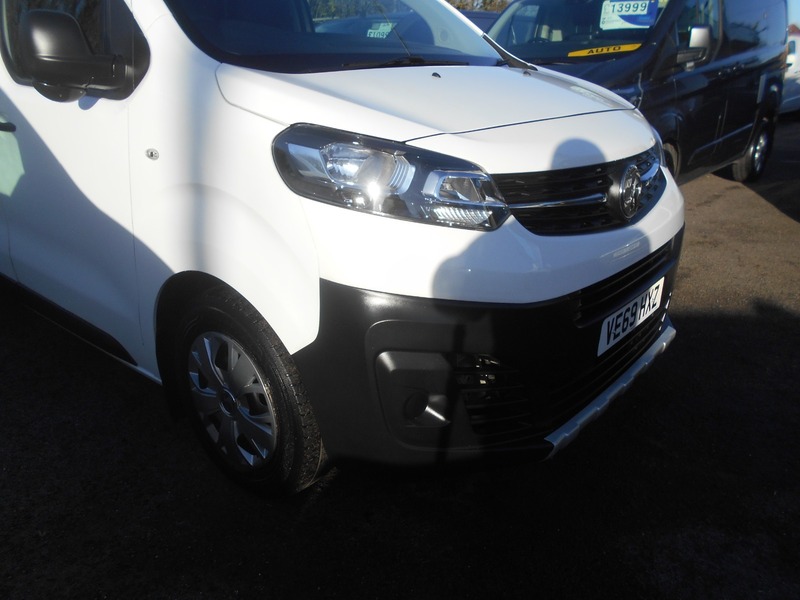 Used Vauxhall Vivaro 2019 for sale - 77089571: Photo 5